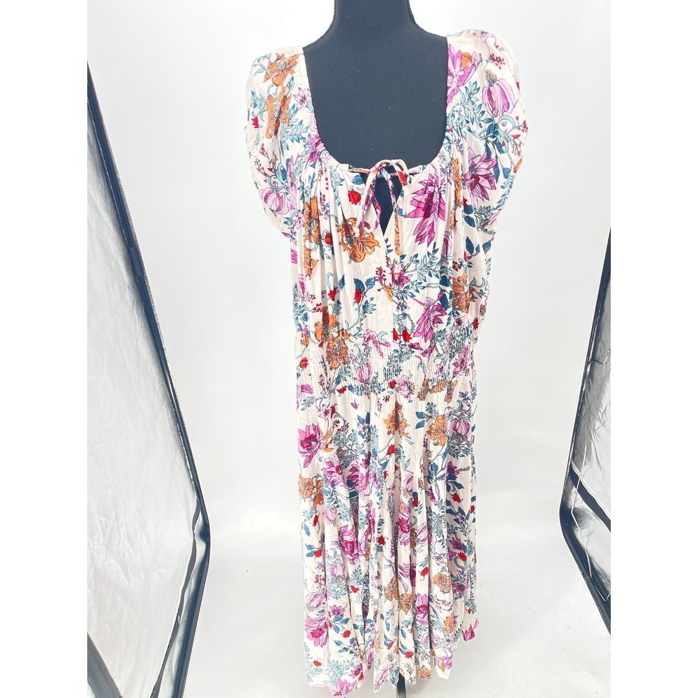 Lola P. Vibrant Floral Maxi Dress Size‎ 2X